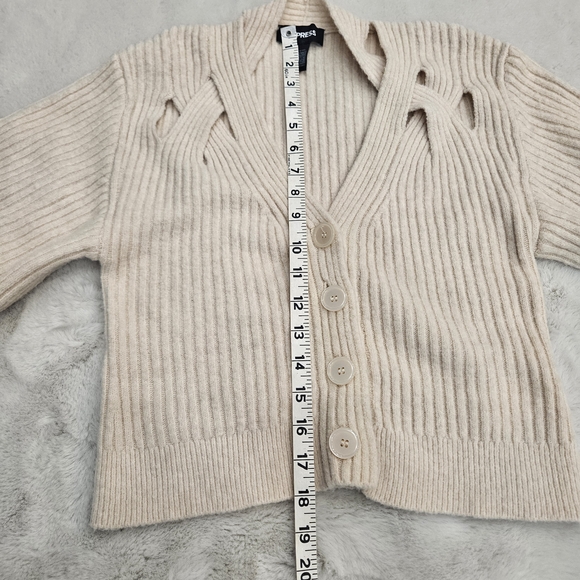 Express Women's Cream Ribbed Button-Up Cardigan - Picture 9 of 13